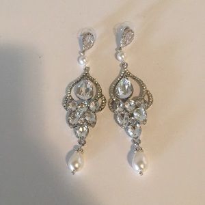 Pageant/wedding earrings